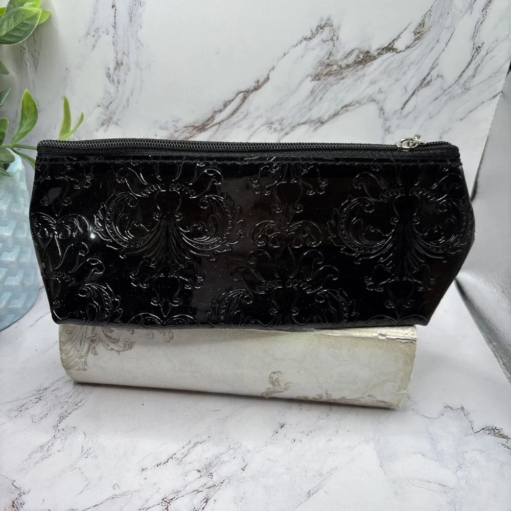 Bath & Body Works Black Patent Embossed Damask Cosmetic Bag Set‎ Of 4 NWT Rare